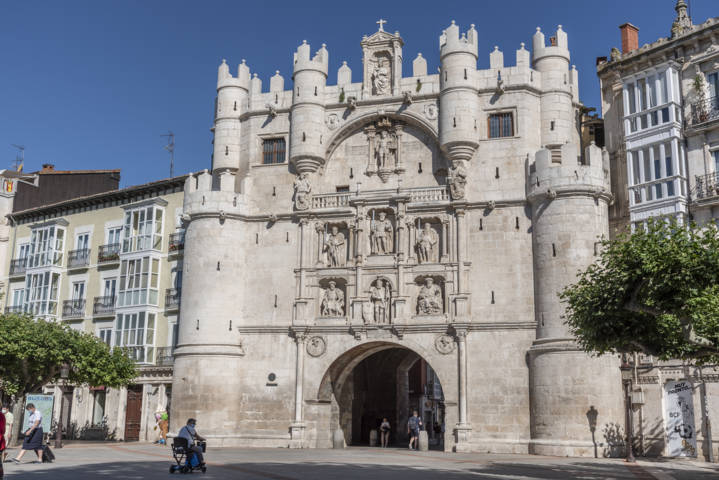 04 - Burgos - ciudad - Arco de Santa Maria